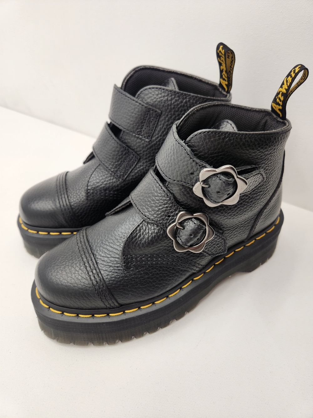 Dr. Martens Devon Flower Buckle Platform Boots Black Leather Women's US 7 EU 38